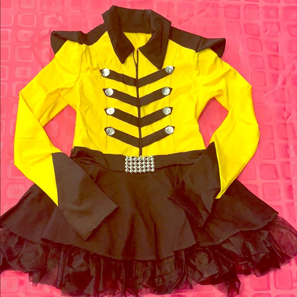 KELLE’ COMPANY NEW Dance costume